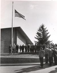 Knollcrest Campus